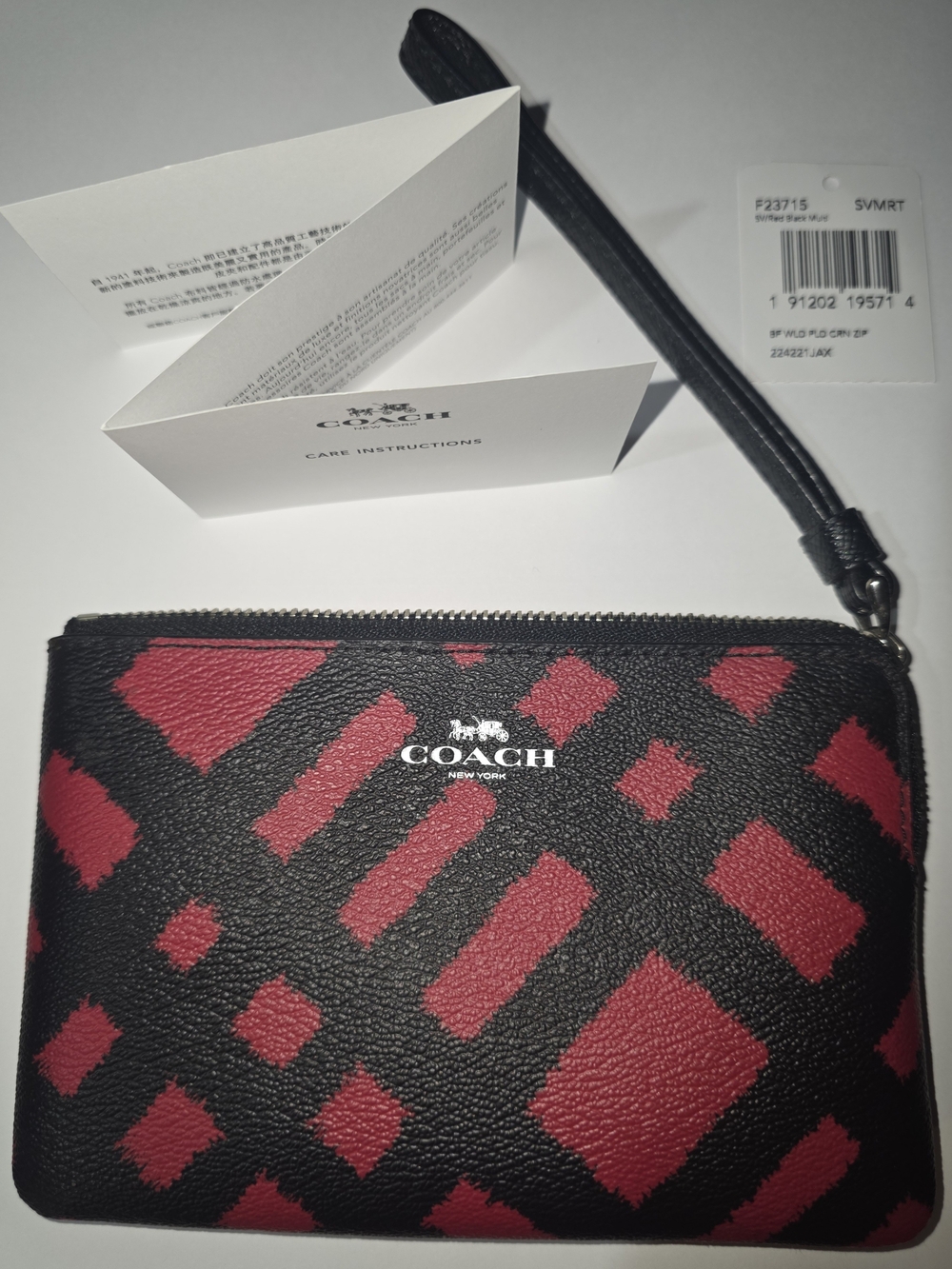 COACH Zip Wristlet Red Black Plaid Print NWT